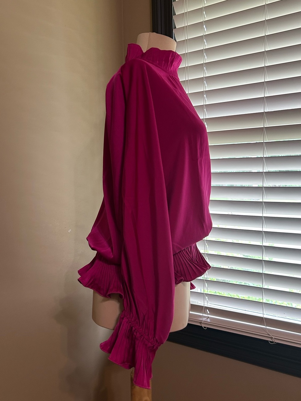 Strut and Bolt Best Behavior Ruffle Fuchsia Pleated Hem Mock Neck Blouse - Picture 4 of 6